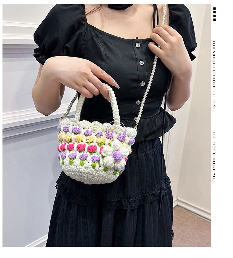 Tulip Handbag – Finished Crochet Bag with Pearl Crossbody Chain