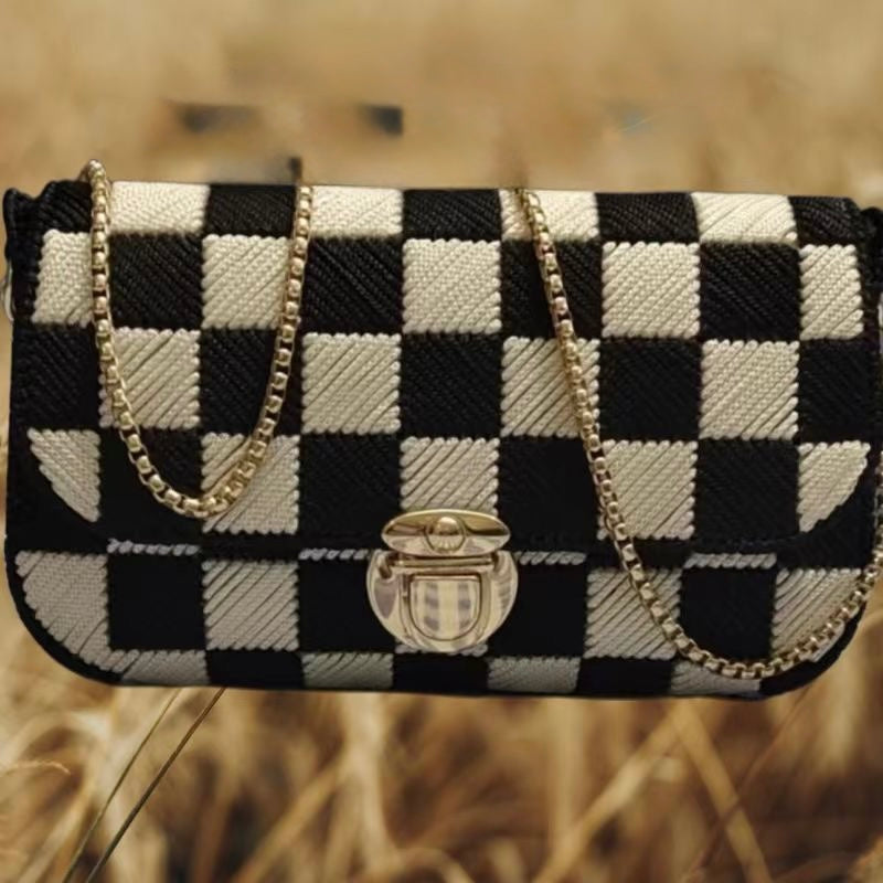 DIY Crochet Kit – 3D Floral Crossbody Bag with Ice Silk Yarn & Full Accessories