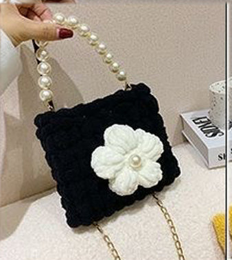 DIY Puffy Shoulder Bag Kit (Not Finished Product)
