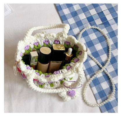 Tulip Handbag – Finished Crochet Bag with Pearl Crossbody Chain