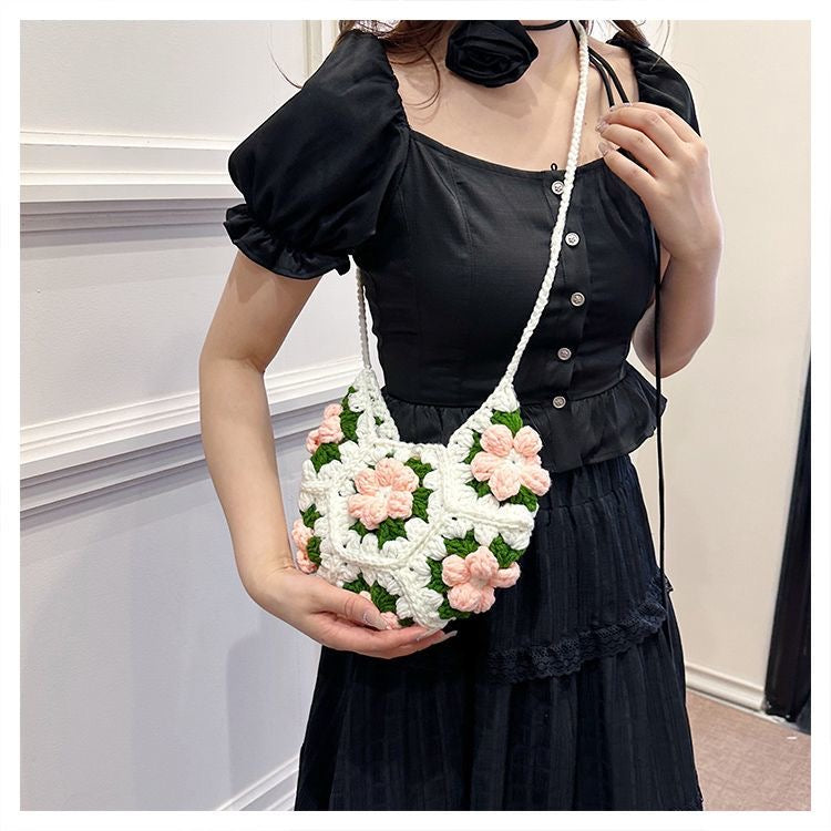 Handmade Crochet Flower Crossbody Bag – Finished Product