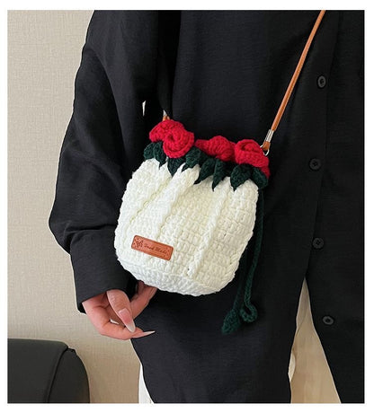 Handmade Rose Crochet Bucket Bag – Small Yarn Crossbody Purse