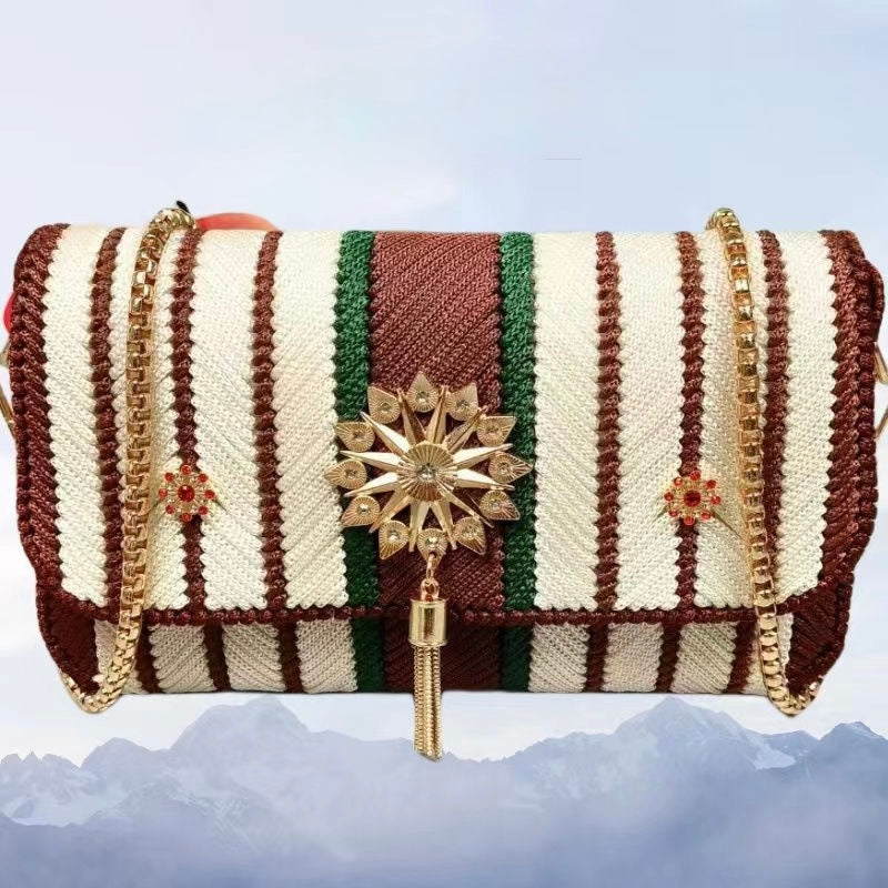 DIY Crochet Kit – 3D Floral Crossbody Bag with Ice Silk Yarn & Full Accessories