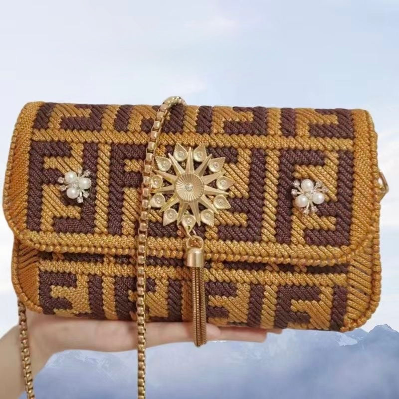 DIY Crochet Kit – 3D Floral Crossbody Bag with Ice Silk Yarn & Full Accessories